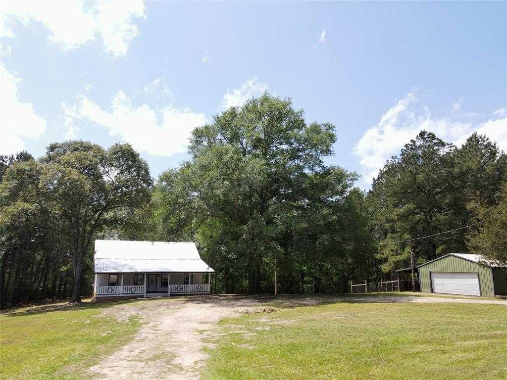 photo 2: 4870 County Road 2780, Colmesneil TX 75938