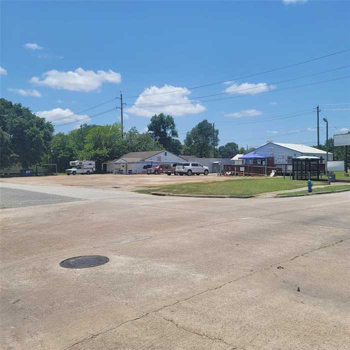 photo 1: Ashville Drive, Houston TX 77051