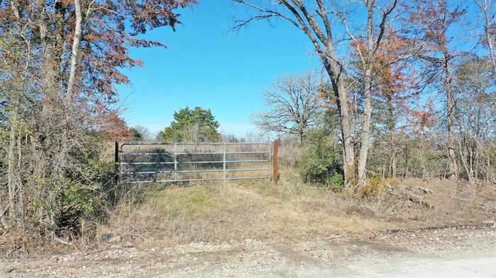 photo 2: 3484 Hackett Branch Road, Midway TX 75852