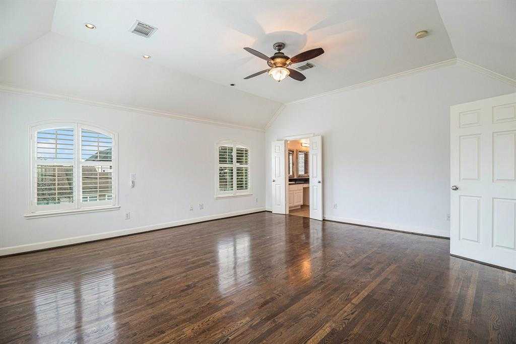 photo 1: 5618 Lacy Street, Houston TX 77007