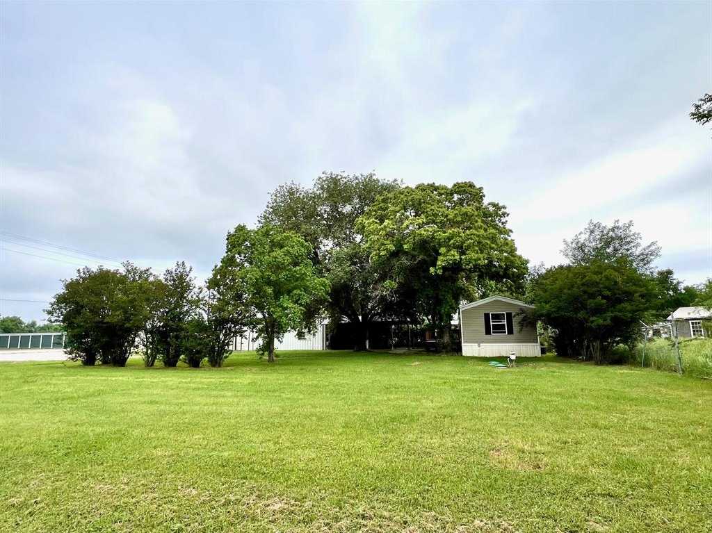 photo 2: 10028 Longpoint Road, Burton TX 77835