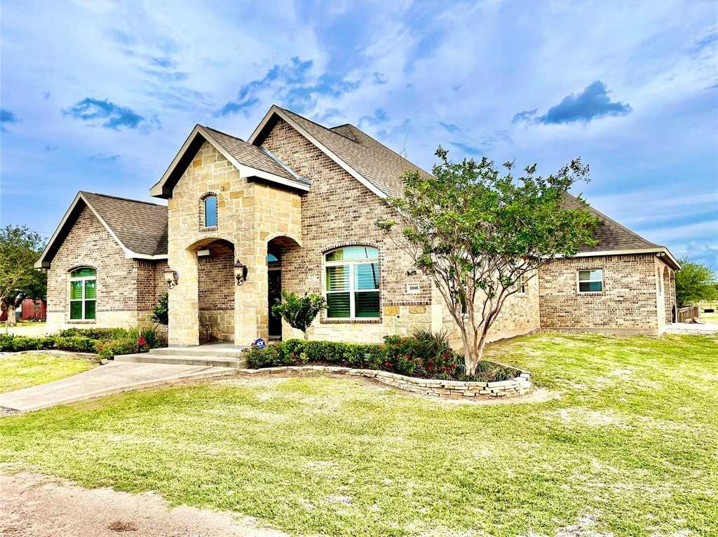 photo 1: 3898 County Road 135 Road Unit 135, Wharton TX 77488