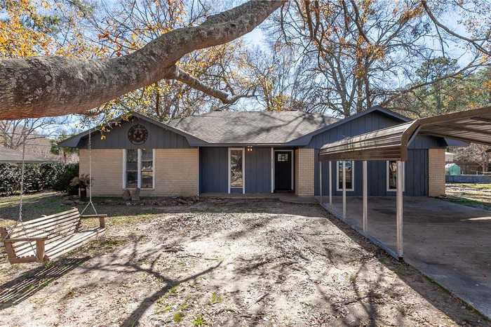 photo 1: 8228 Ponderosa Drive, Silsbee TX 77656