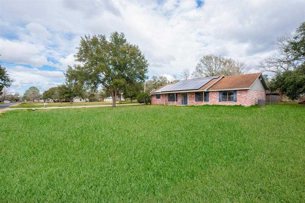 photo 3: 413 S Lavaca, Louise TX 77455