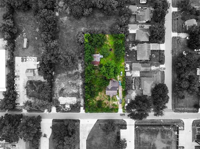 photo 1: 715 E Burress Street, Houston TX 77022