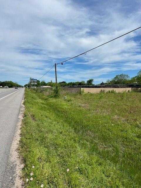 photo 3: Hwy 6, Alvin TX 77511