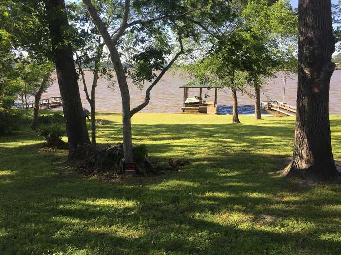 photo 1: 536 Dove Island, Livingston TX 77351