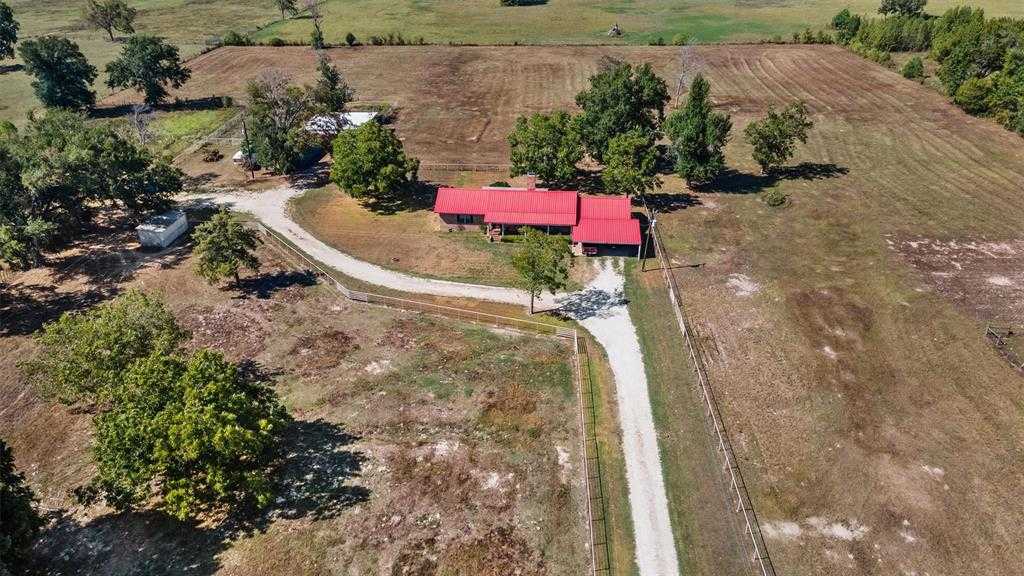 photo 3: 335 County Road 3070, Crockett TX 75835