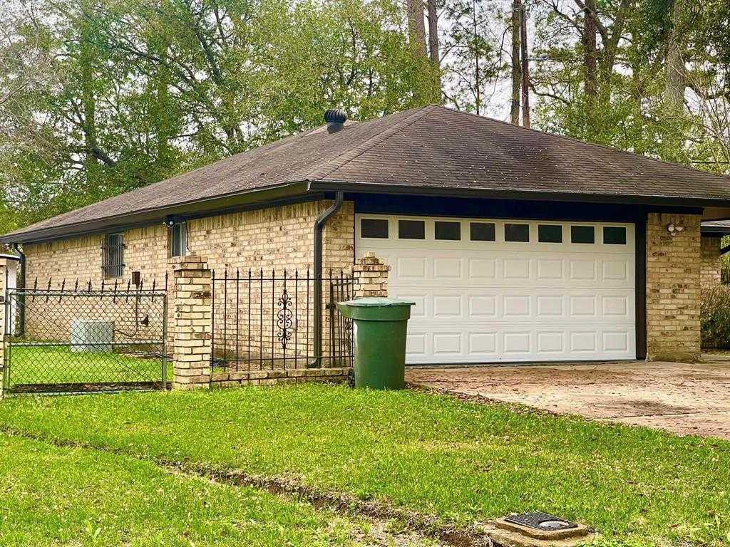 photo 3: 9530 Cumberland Drive, Beaumont TX 77708