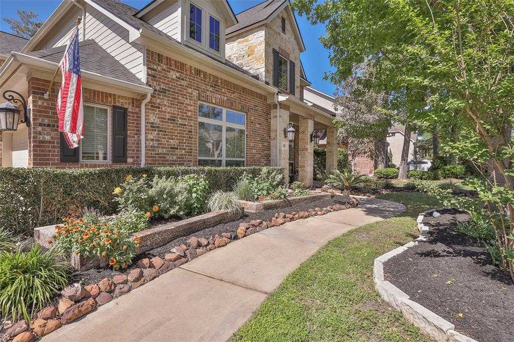 photo 3: 58 N Veilwood Circle, The Woodlands TX 77382