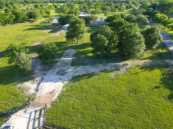 photo 2: 3293 County Road, Alvin TX 77511