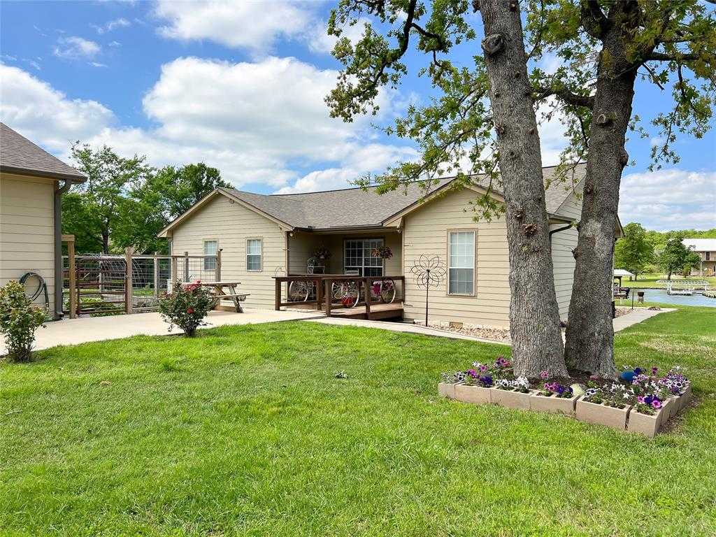 photo 3: 19563 County Road 377, Marquez TX 77865