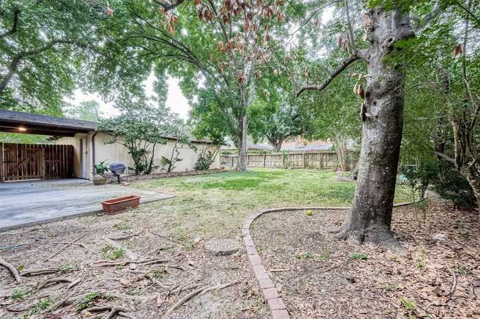 photo 48: 10903 Tupper Lake Drive, Houston TX 77042