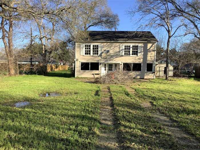 photo 1: 812 Peach Street, El Campo TX 77437