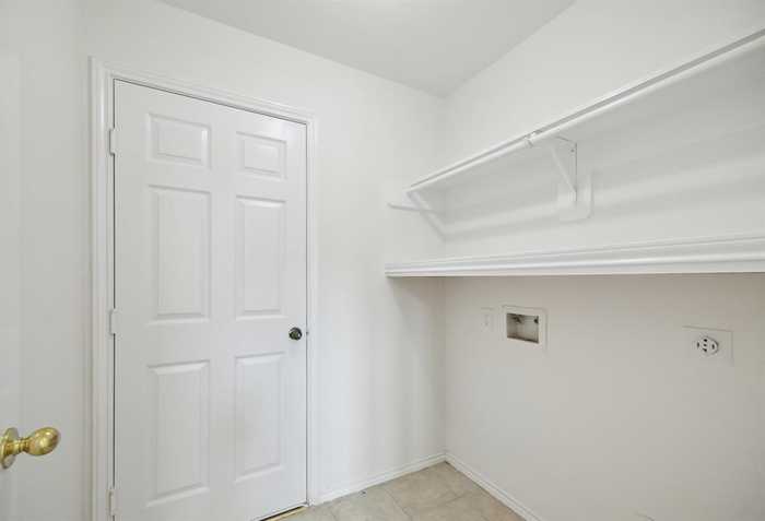 photo 17: 2918 Napoleonic Court, Houston TX 77014