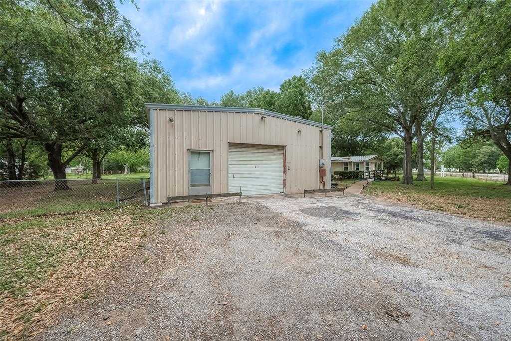 photo 1: 2520 Richmond Street, Needville TX 77461