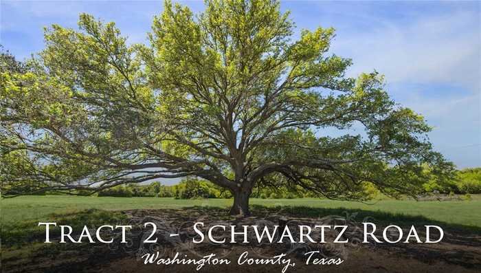photo 1: 2 Schwartz Rd, Brenham TX 77833