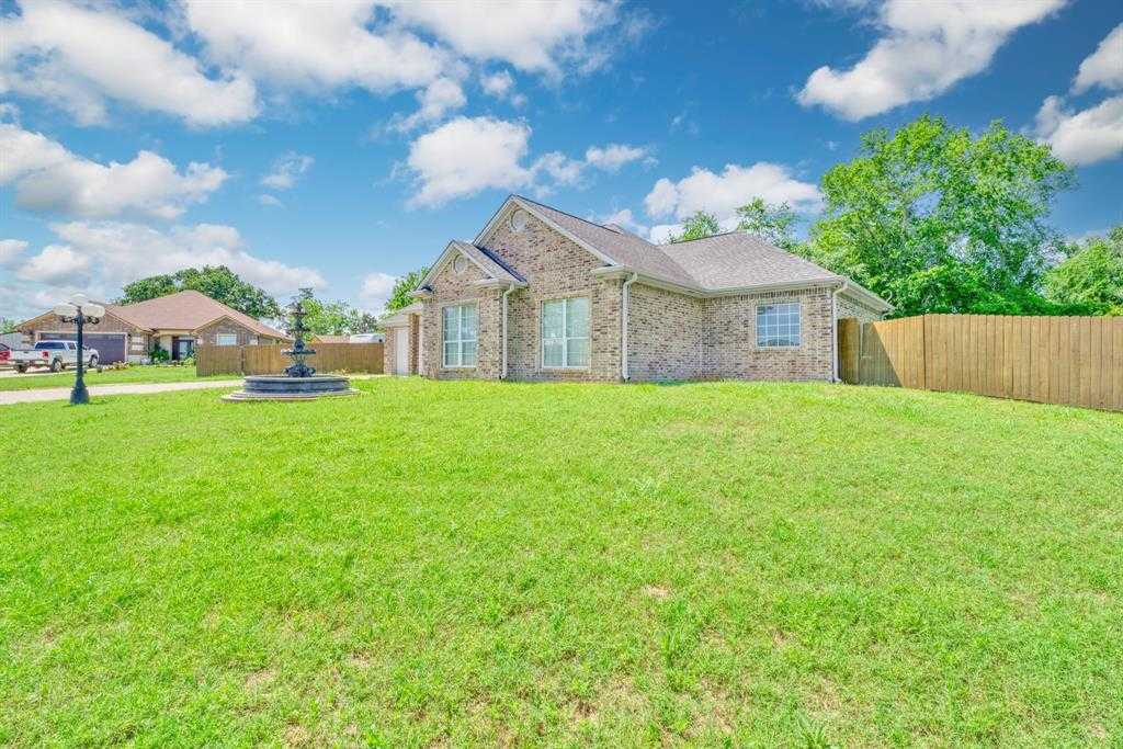 photo 3: 612 Olde Oaks Circle, Madisonville TX 77864