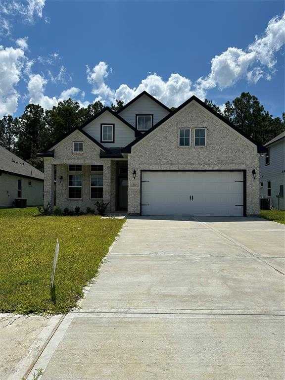 photo 2: 433 Little Spring Court, Anahuac TX 77514