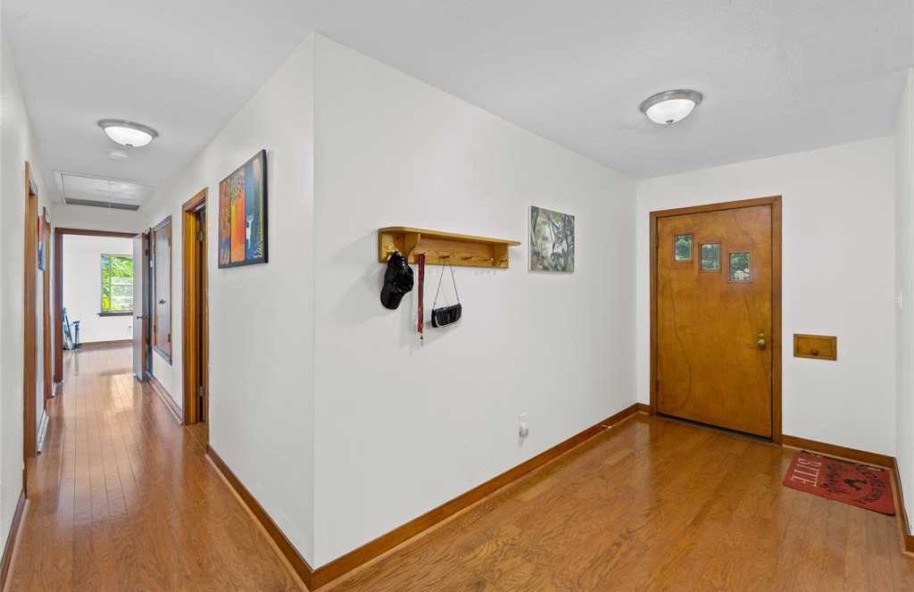 photo 2: 405 Hohldale Street, Houston TX 77091