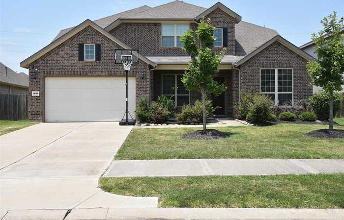 photo 1: 28106 Middlewater View Lane, Katy TX 77494