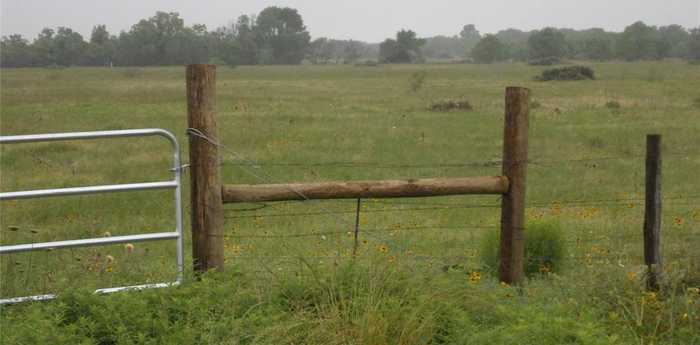 photo 2: OLD HWY 90 ALTERNATIVE, Rock Island TX 77470