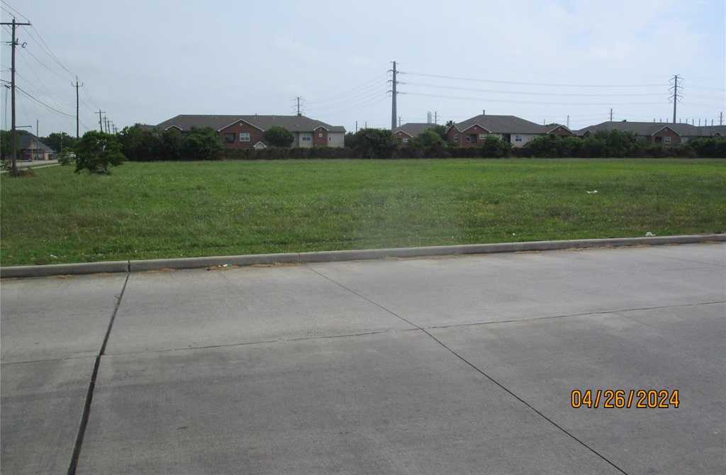 photo 2: Skinner Street, Freeport TX 77541