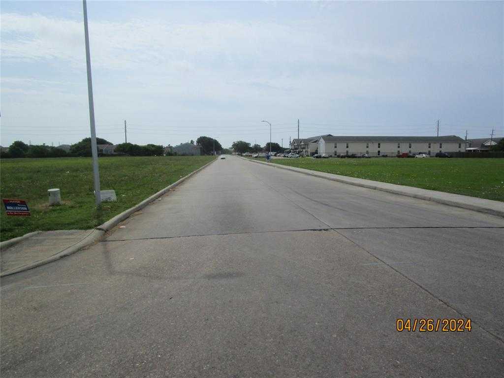 photo 3: Skinner Street, Freeport TX 77541