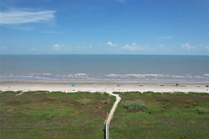 photo 10: 742 Positano Road, Galveston TX 77550