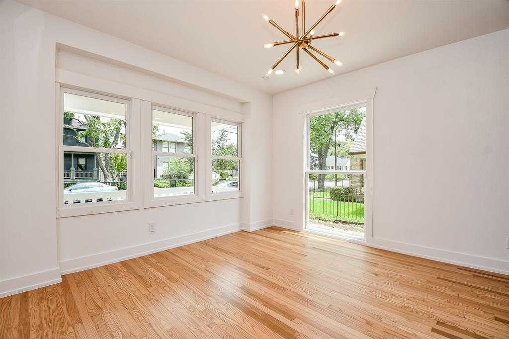 photo 3: 510 Highland Street, Houston TX 77009