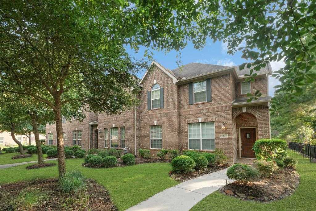 photo 2: 31 Umbria Lane, The Woodlands TX 77382