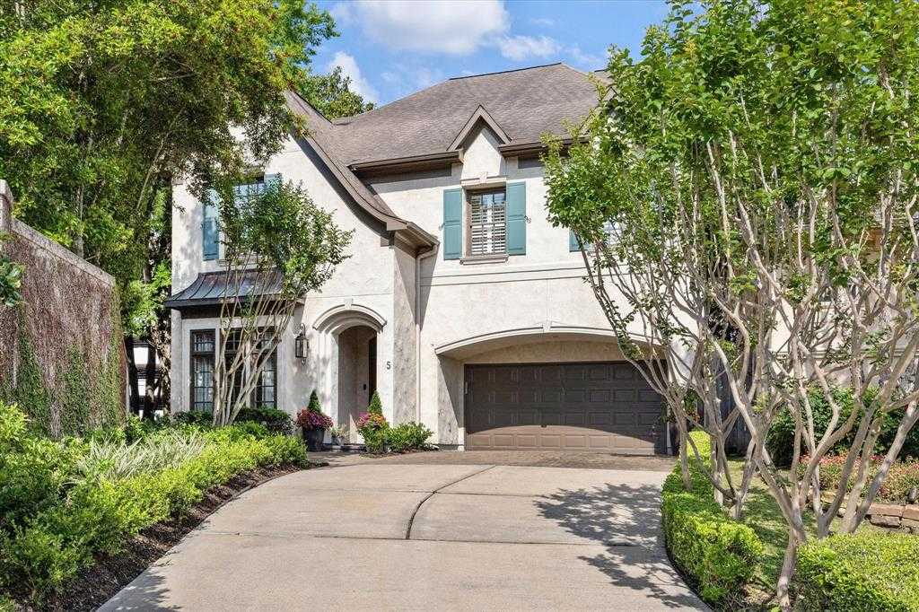 photo 1: 5 Exbury Way, Houston TX 77056