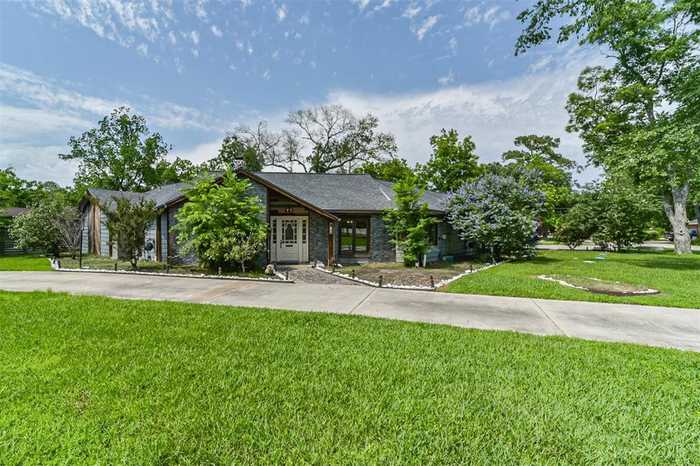 photo 1: 16302 Waycreek Road, Houston TX 77068