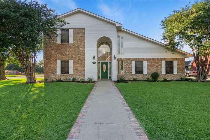 photo 1: 2298 Holly Ridge, Nederland TX 77627