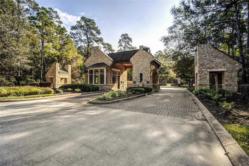 photo 3: 3108 S Cotswold Manor Drive, Kingwood TX 77339