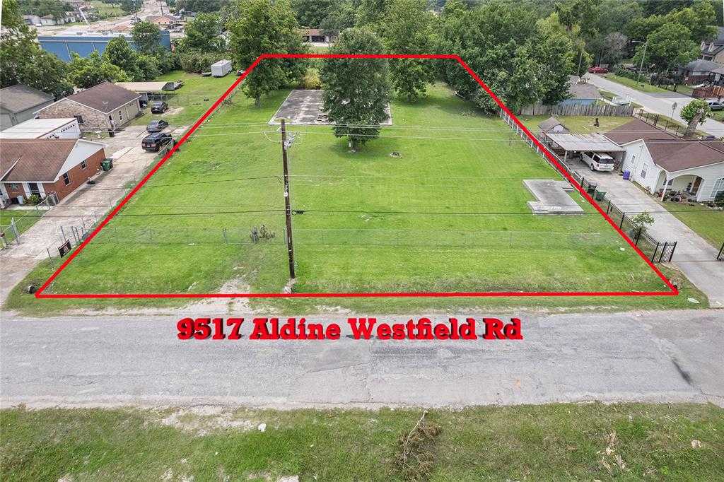 photo 1: 9517 Aldine Westfield Road, Houston TX 77093