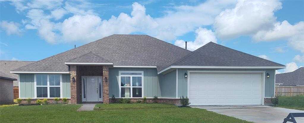 photo 1: 4 Keystone Court, Angleton TX 77515