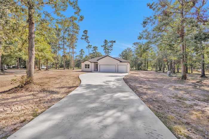 photo 2: 10304 Timber Switch Rd, Cleveland TX 77328