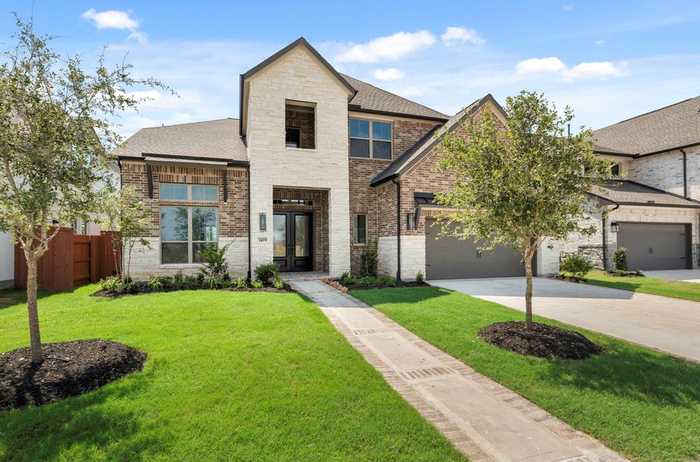 photo 2: 7419 Butterfly Blossom Lane, Katy TX 77493