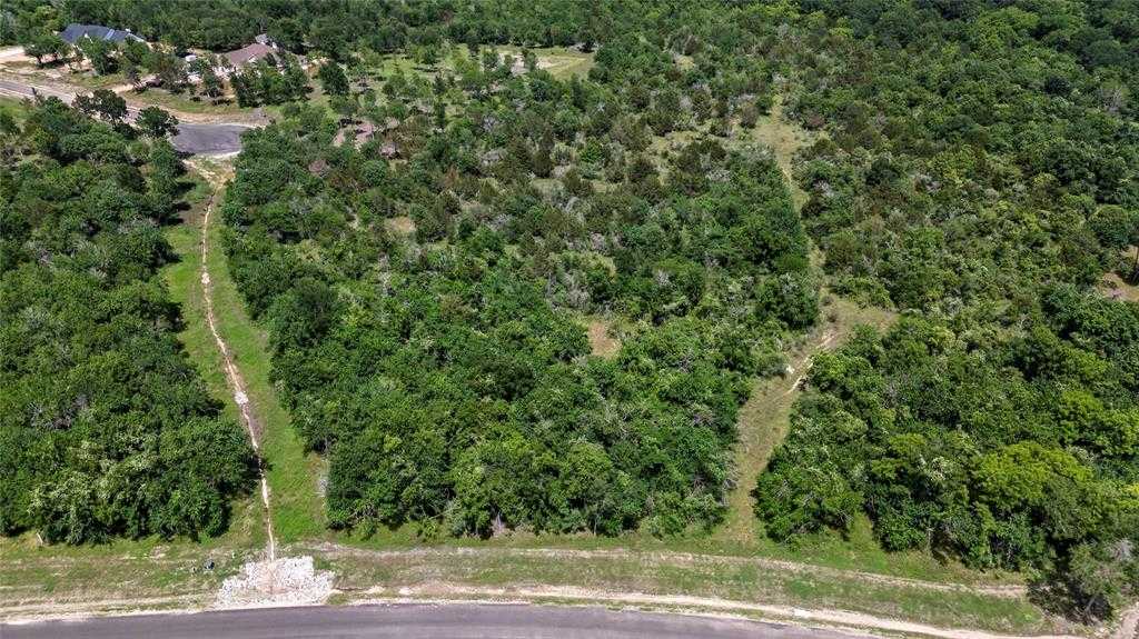 photo 3: 10167 Wooded Reserve Ct, Washington TX 77880