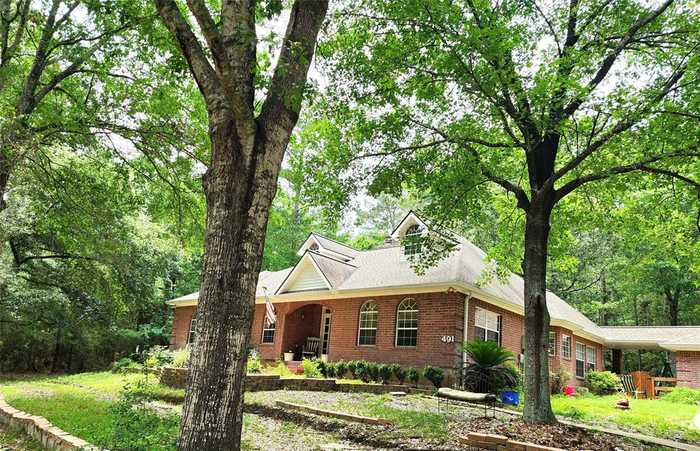 photo 2: 491 Wentworth Lane, Coldspring TX 77331