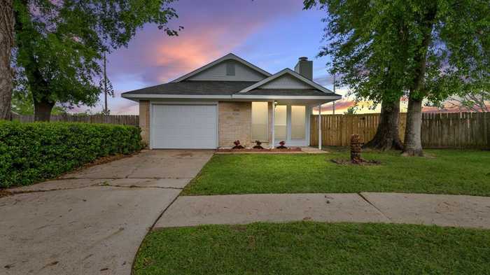 photo 1: 13602 S Carsa Lane, Houston TX 77014