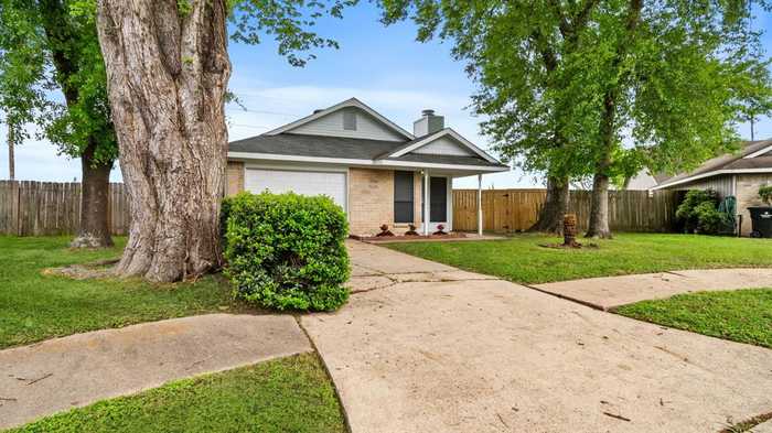 photo 2: 13602 S Carsa Lane, Houston TX 77014