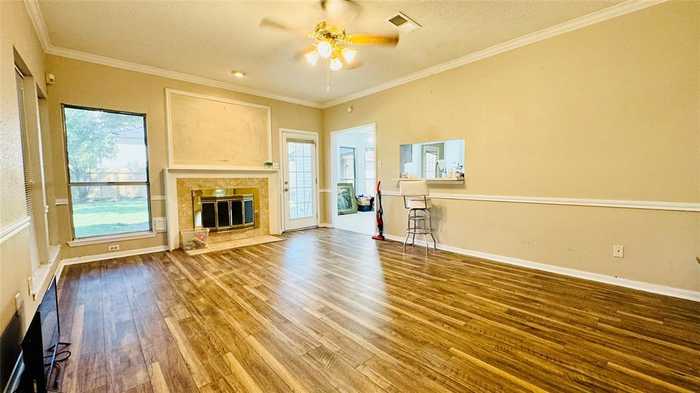 photo 2: 4203 River Ranch Drive, Pasadena TX 77505