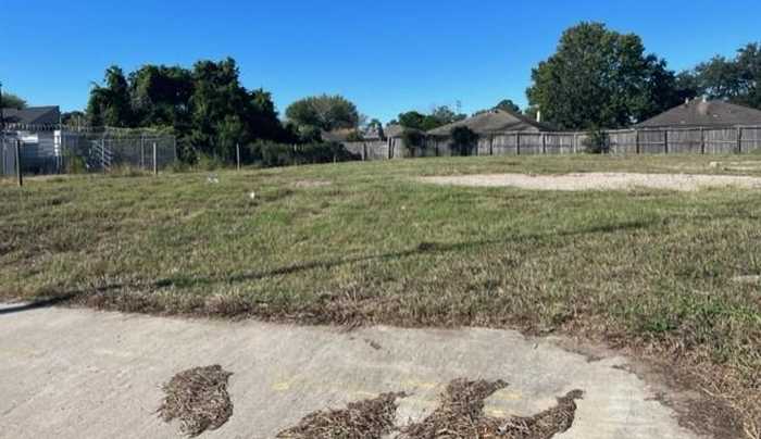 photo 1: Brittmoore Road, Houston TX 77043