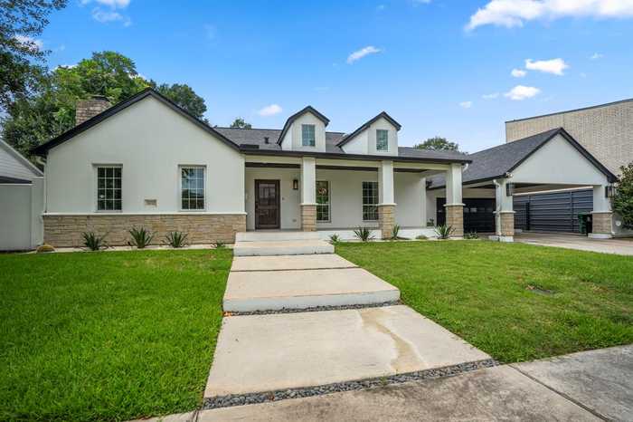 photo 1: 2832 Lockett Street, Houston TX 77021