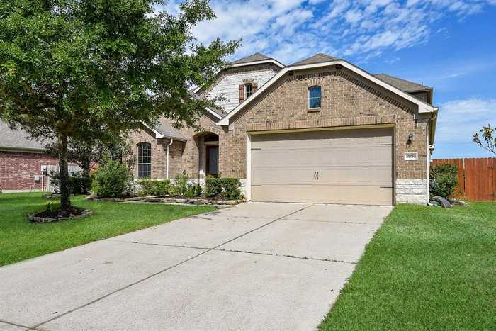 photo 2: 25730 Celtic Terrace Drive, Katy TX 77494