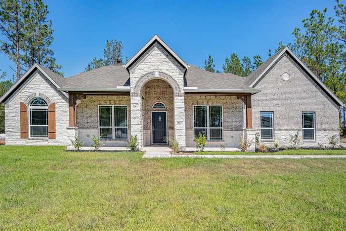 photo 1: 13515 Caldwell, Conroe TX 77303