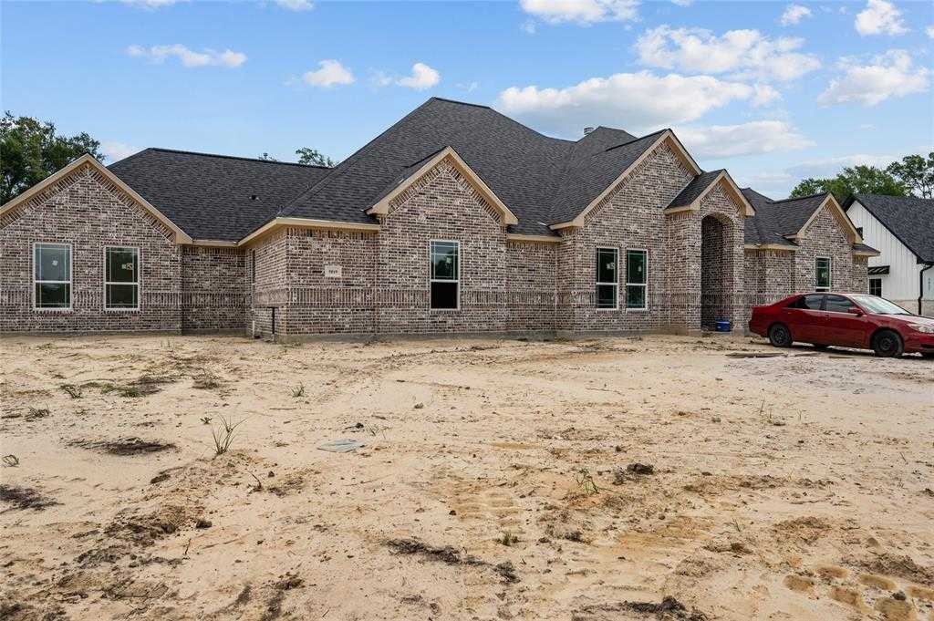 photo 2: 5819 Camp Creek, Baytown TX 77523