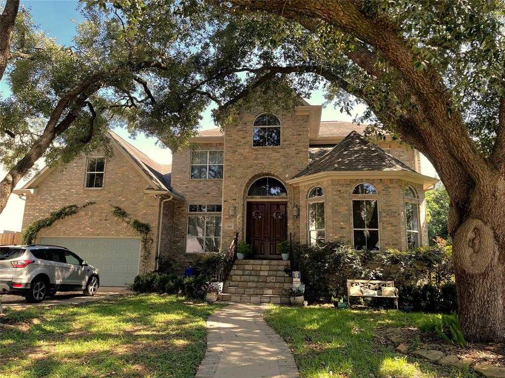 photo 1: 3110 Glen Haven Boulevard, Houston TX 77025